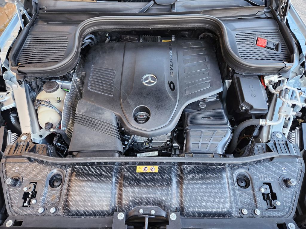 Used 2022 Mercedes-Benz GLS 450 4MATIC image 28