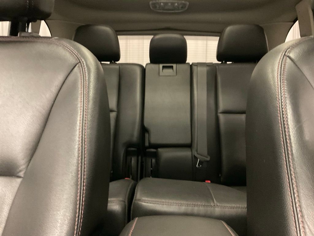 Used 2013 Ford Edge SEL image 24