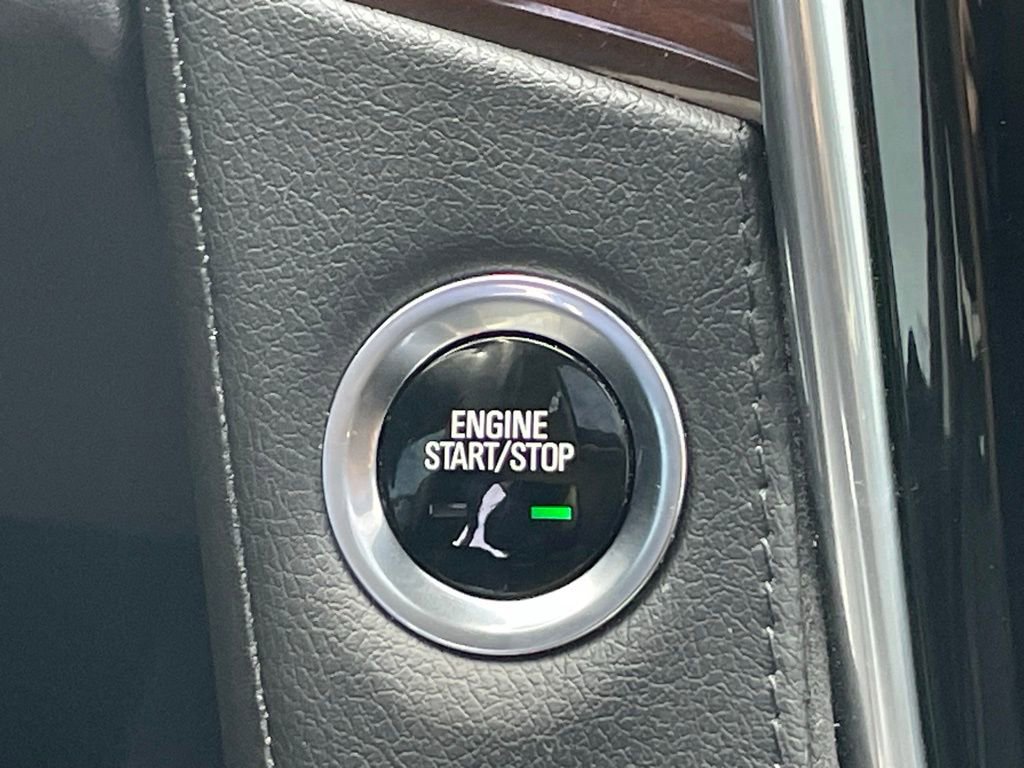 Certified 2020 Cadillac Escalade Luxury w/ Escalade Sport Edition image 41