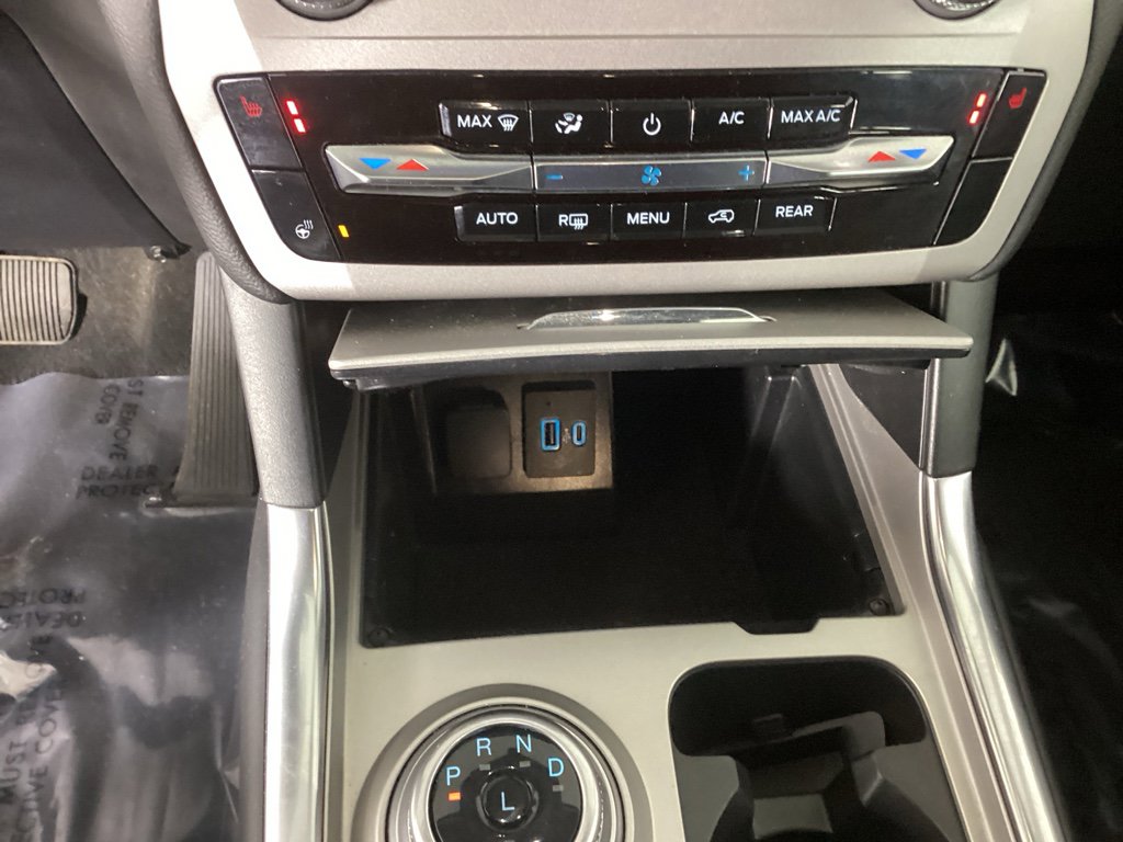 Used 2023 Ford Explorer XLT w/ Equipment Group 202A image 29