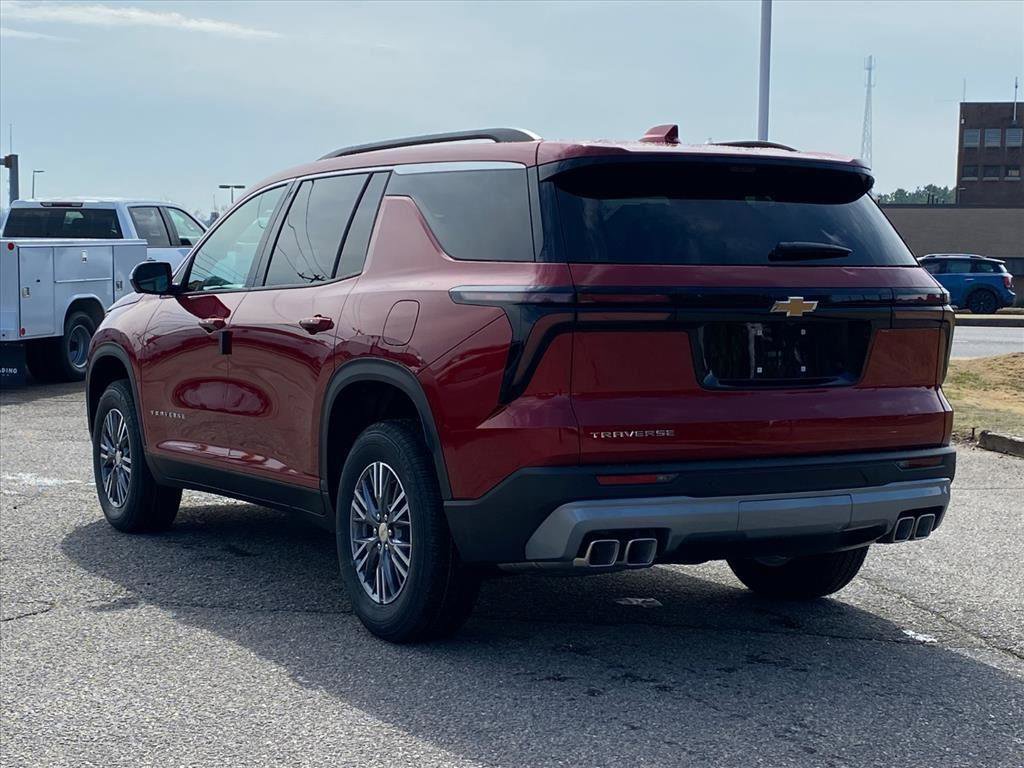 New 2026 Chevrolet Traverse LT w/ Driver Confidence Package image 5