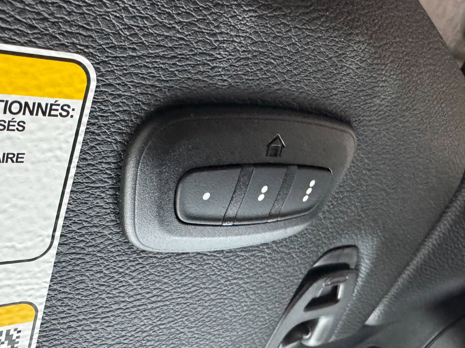 Used 2025 Jeep Wrangler Unlimited Rubicon 4xe image 48