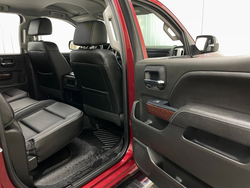 Used 2018 GMC Sierra 1500 SLT w/ SLT Premium Package image 40