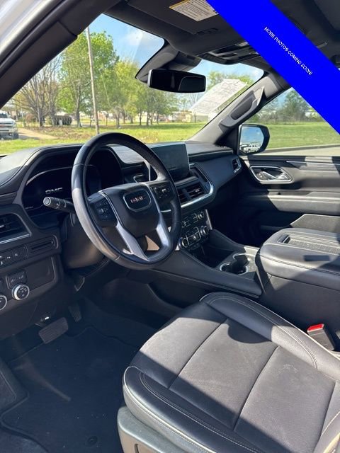 Used 2023 GMC Yukon SLT image 10