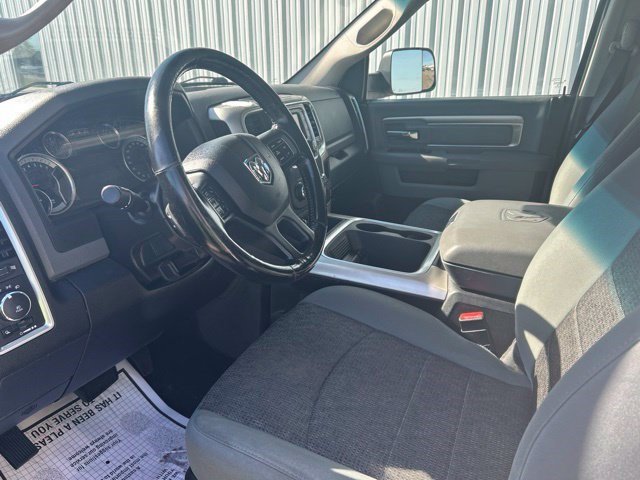 Used 2019 RAM 1500 Warlock AWD/4WD image 13