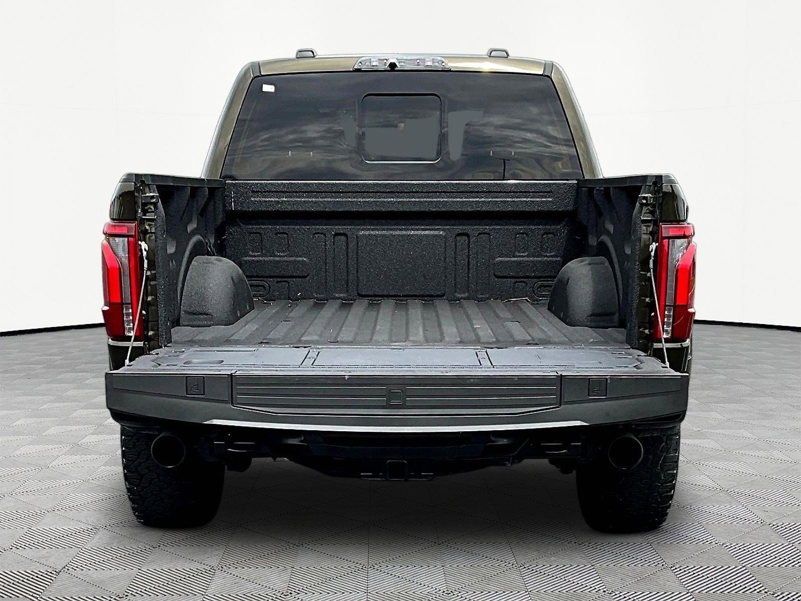 Used 2025 Ford F150 Raptor AWD/4WD image 7