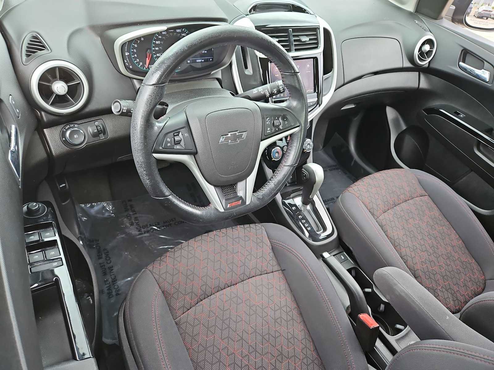 Used 2020 Chevrolet Sonic LT w/ Convenience Package image 10