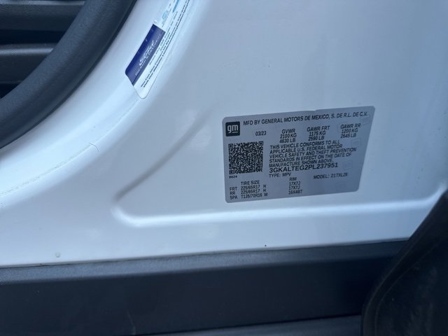 Used 2023 GMC Terrain SLE w/ Driver Convenience Package image 40