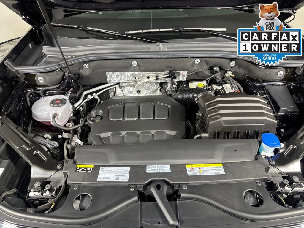 Used 2025 Volkswagen Atlas Peak Edition SE image 23