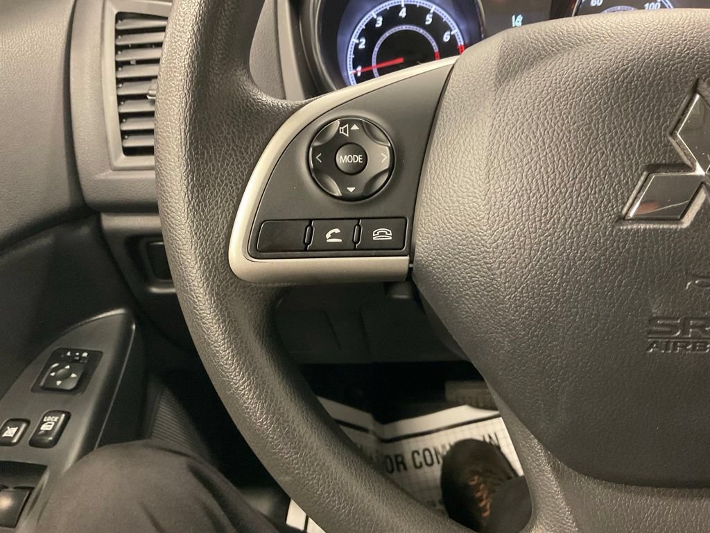Used 2024 Mitsubishi Outlander Sport ES AWD/4WD image 21