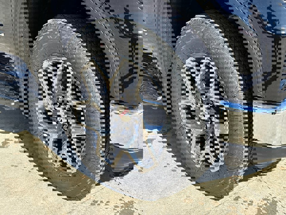 Used 2026 GMC Sierra 1500 SLT w/ SLT Premium Plus Package image 6