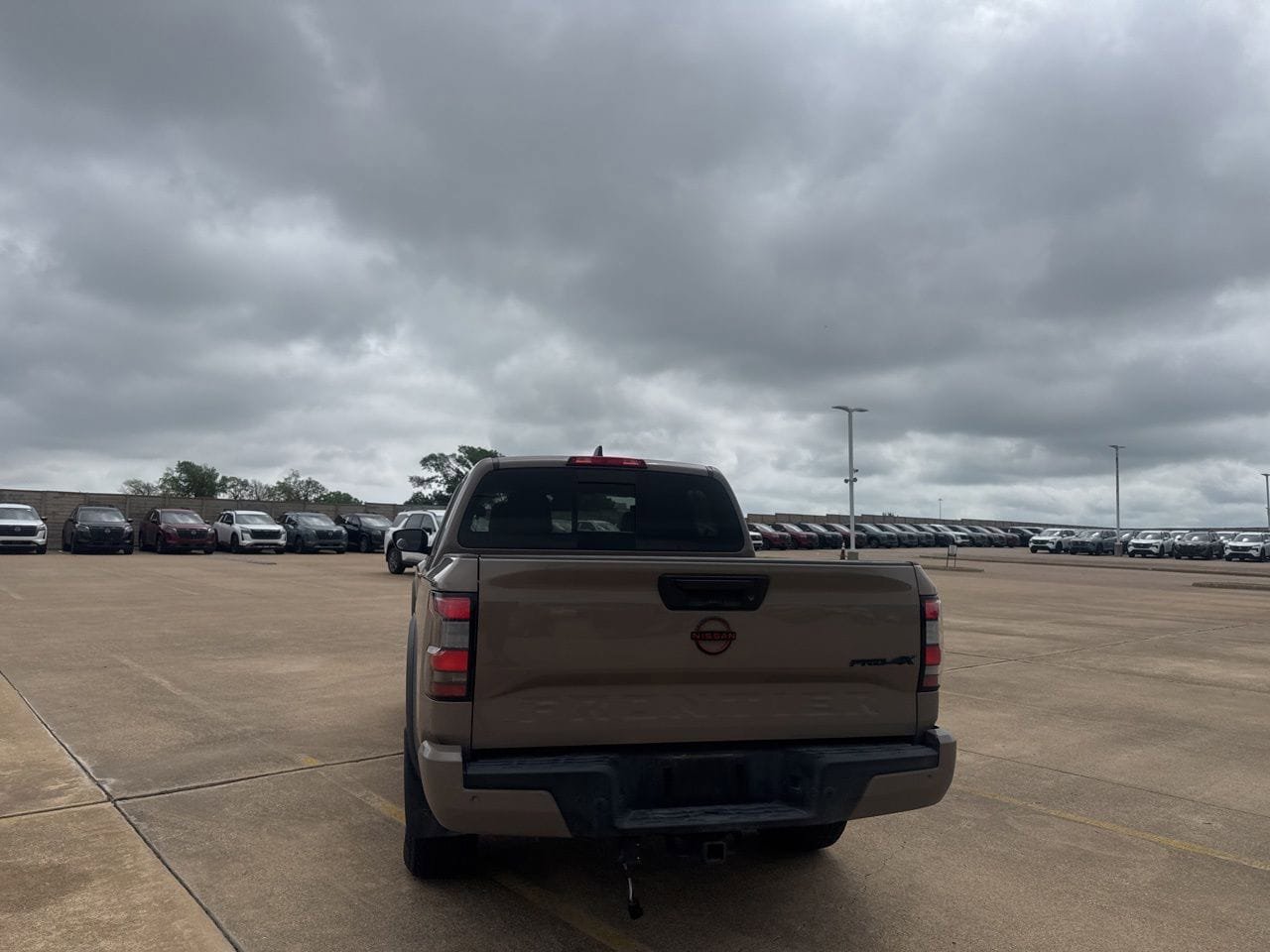 Used 2024 Nissan Frontier PRO-4X w/ Technology Package AWD/4WD image 18