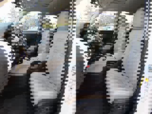 Used 2023 Honda HR-V EX-L image 12