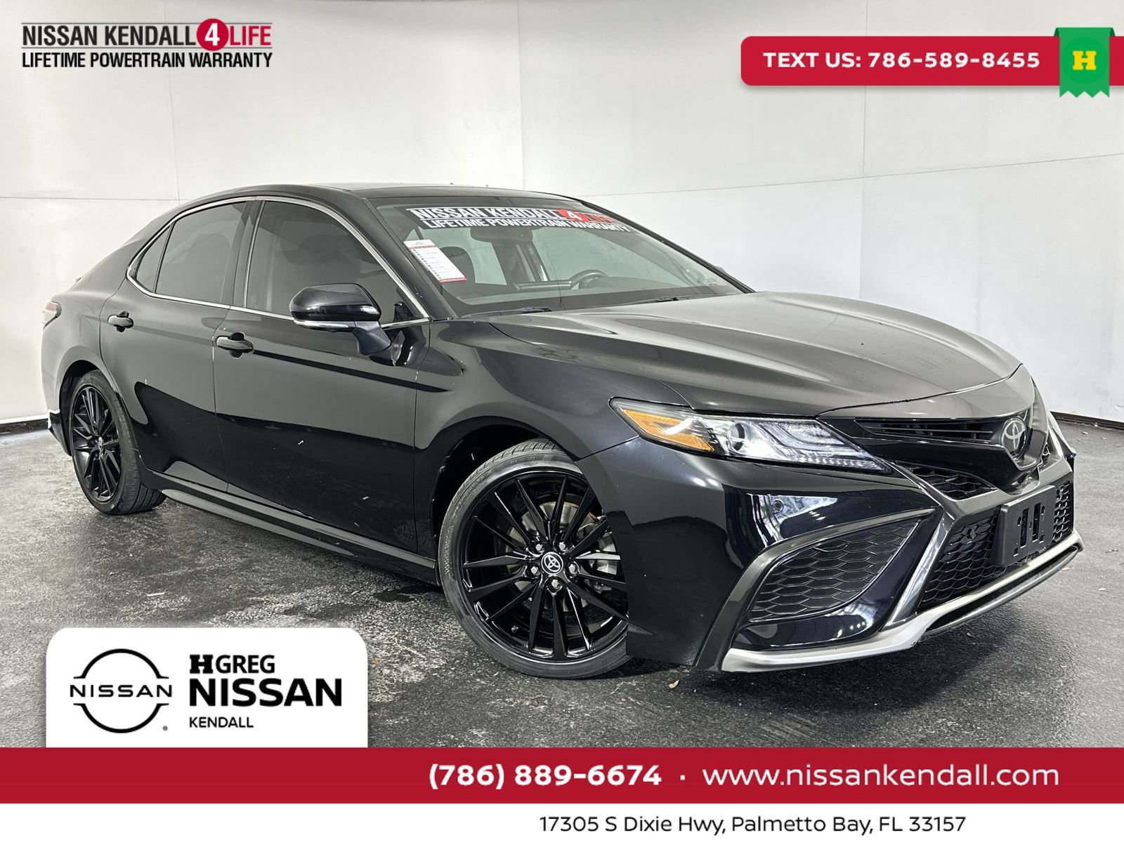 Used 2023 Toyota Camry XSE w/ Navigation Package video 1