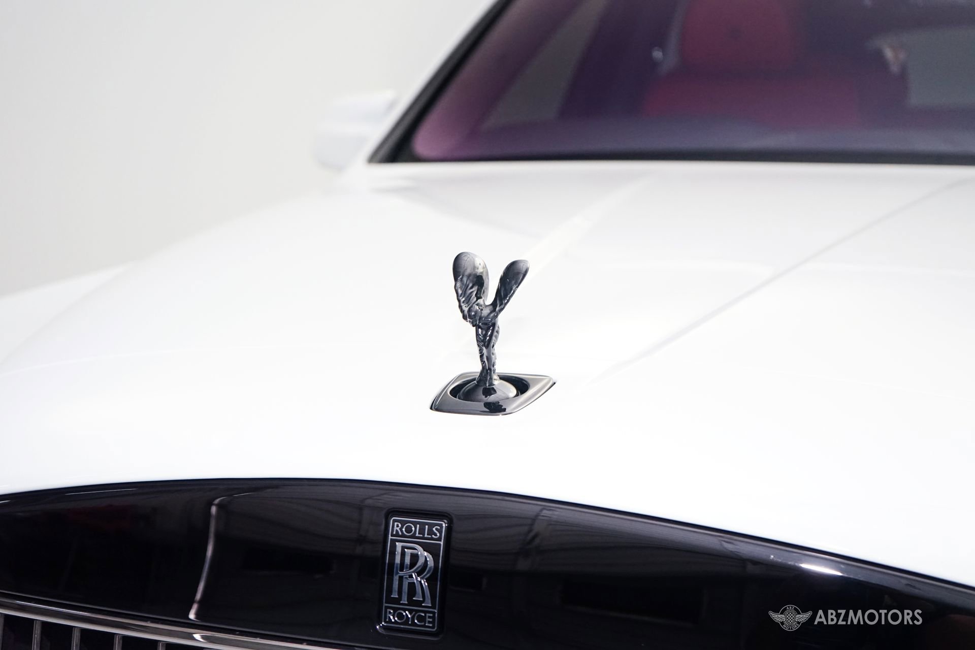 Used 2025 Rolls-Royce Cullinan Black Badge w/ Leather Finishing Pack image 10