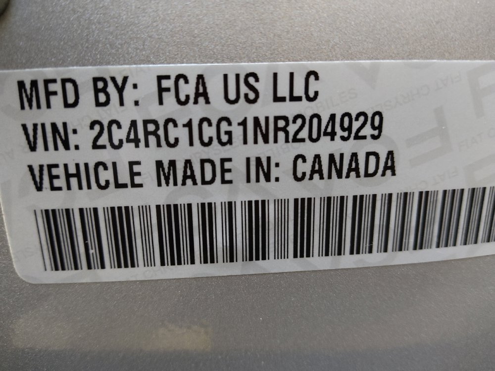 Used 2022 Chrysler Voyager LX image 33