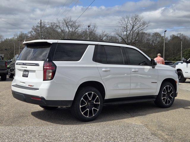 Used 2021 Chevrolet Tahoe RST w/ Luxury Package AWD/4WD image 7