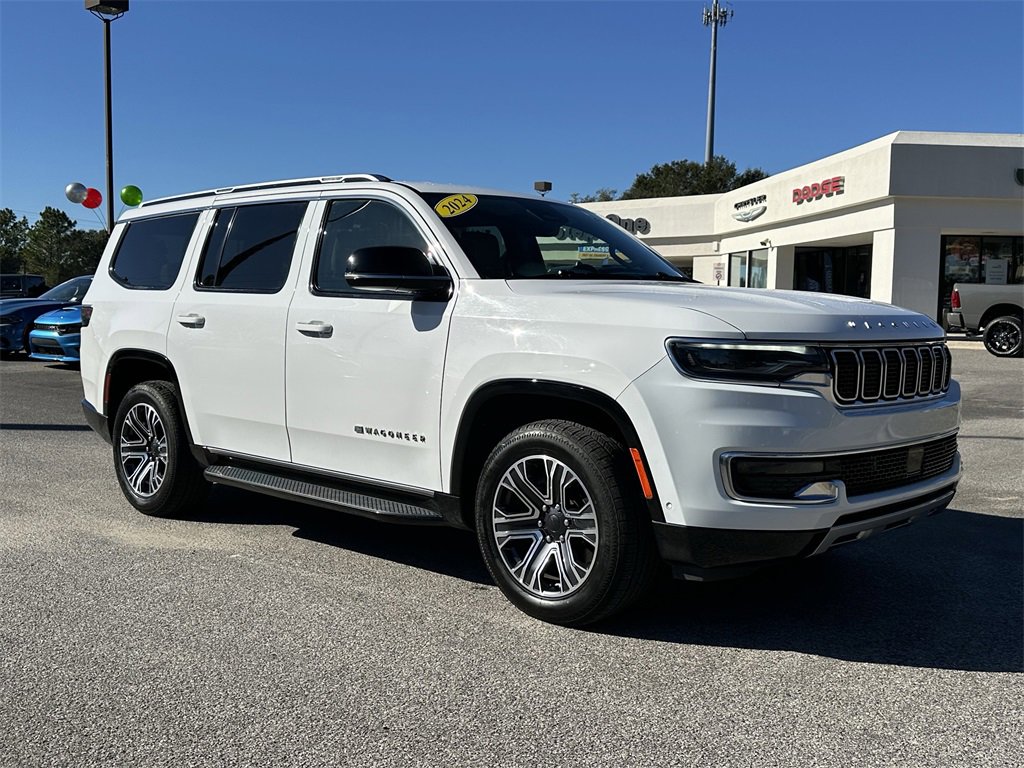 Used 2024 Jeep Wagoneer Series II w/ Flexible Seating Group