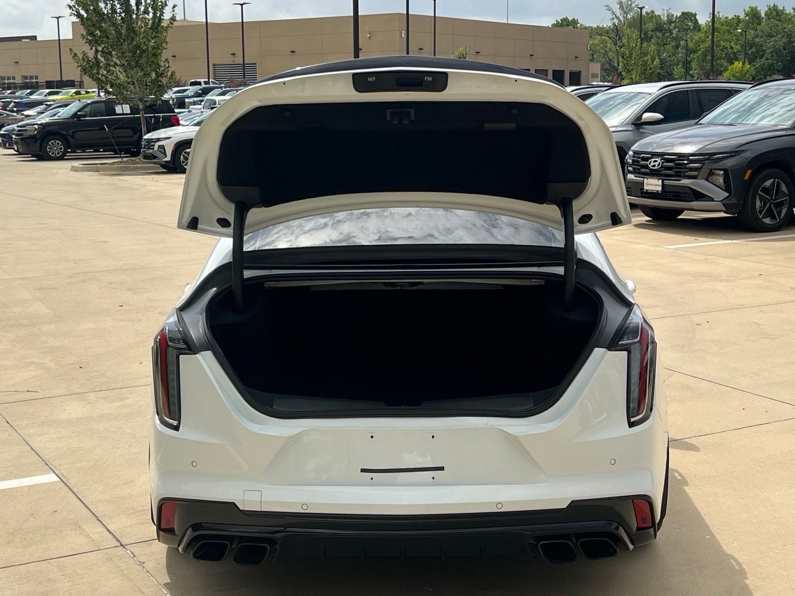 Used 2023 Cadillac CT4 V Blackwing w/ Driver Assist Package RWD image 15