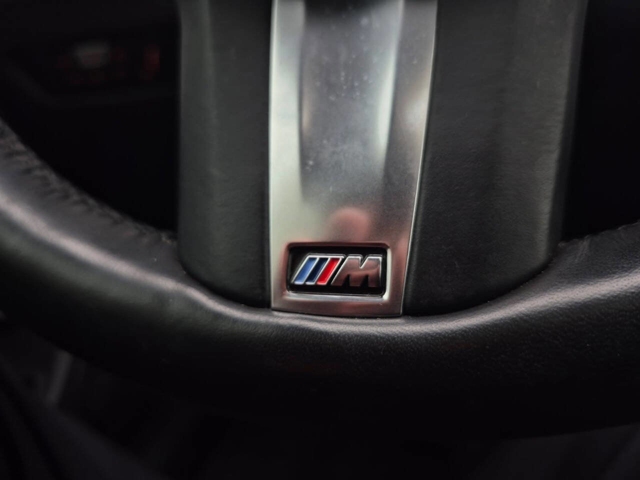 Used 2023 BMW i4 eDrive40 w/ M Sport Package image 8