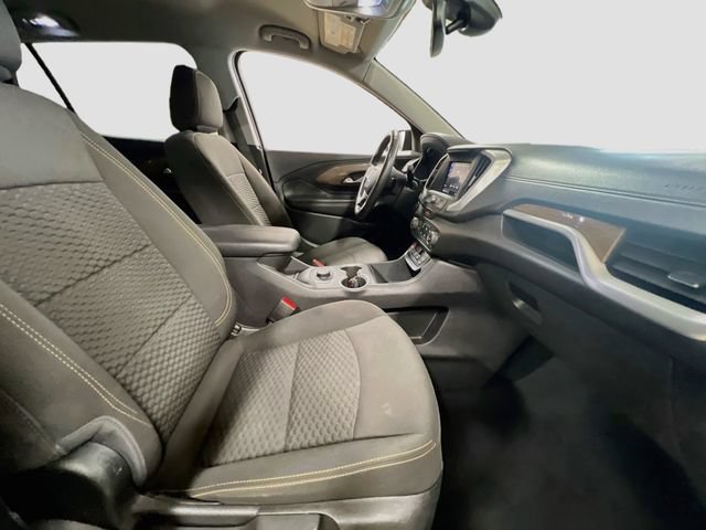 Used 2020 GMC Terrain SLE FWD image 27