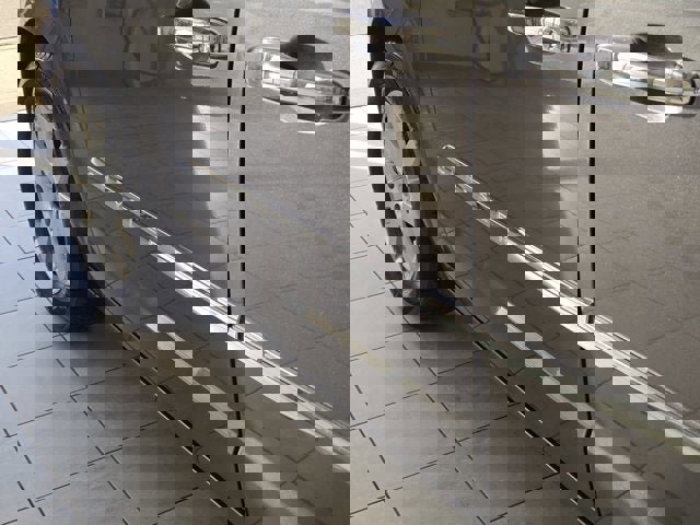 Used 2015 Chrysler Town & Country Touring w/ Driver Convenience Group image 15