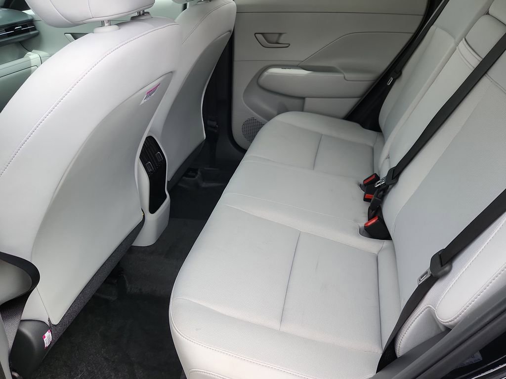 Used 2025 Hyundai Kona SEL AWD/4WD image 10