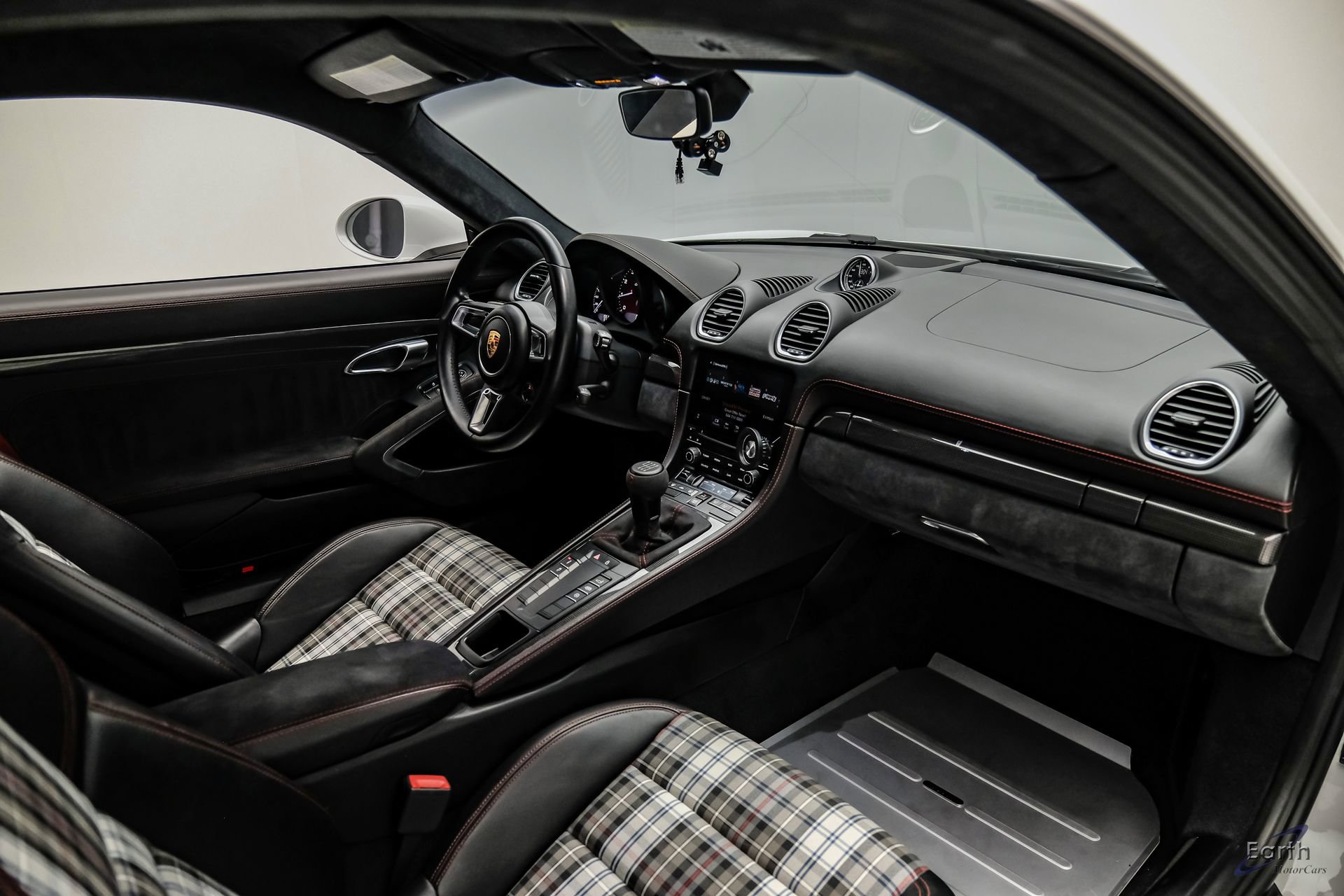 Used 2019 Porsche 718 Cayman GTS RWD image 49