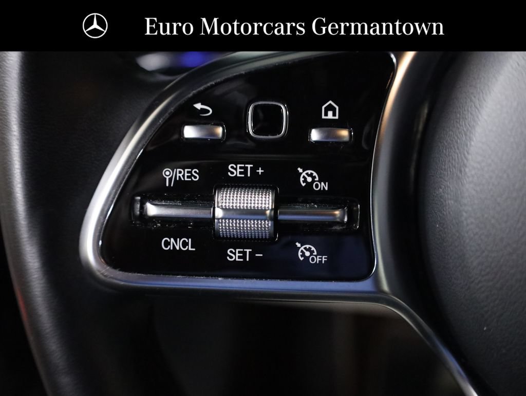 Used 2023 Mercedes-Benz CLA 250 4MATIC image 23