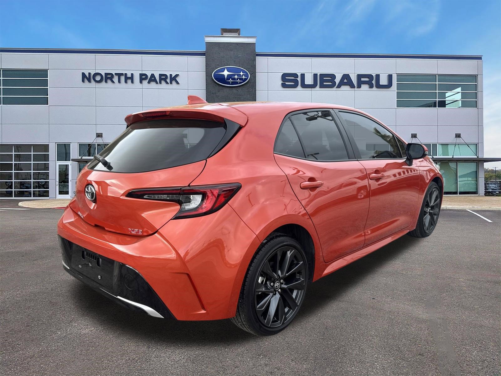 Used 2023 Toyota Corolla XSE FWD image 3