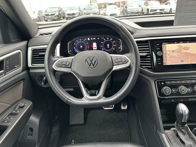 Used 2022 Volkswagen Atlas Cross Sport SEL Premium R-Line AWD/4WD image 17