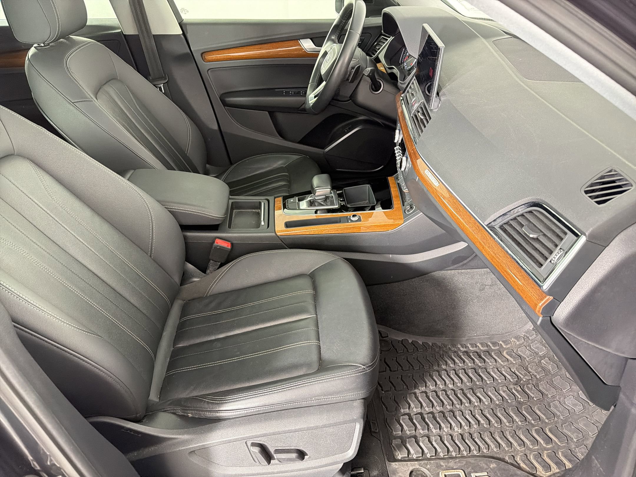 Used 2021 Audi Q5 2.0T Premium w/ Convenience Package AWD/4WD image 30