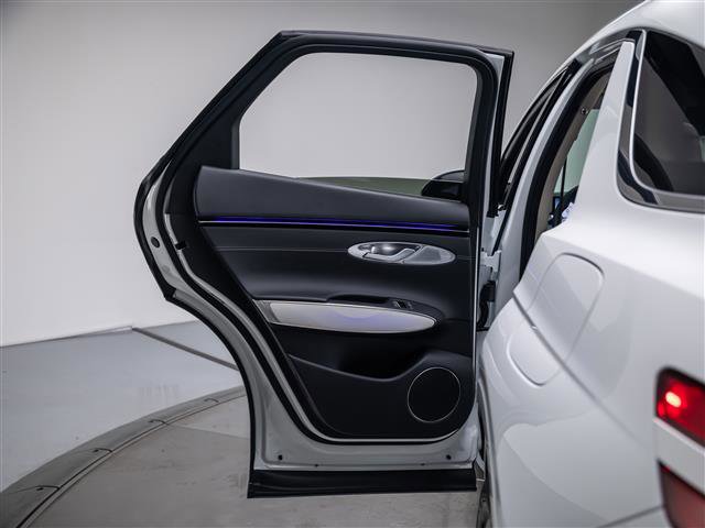 New 2026 Genesis GV70 2.5T Advanced image 29