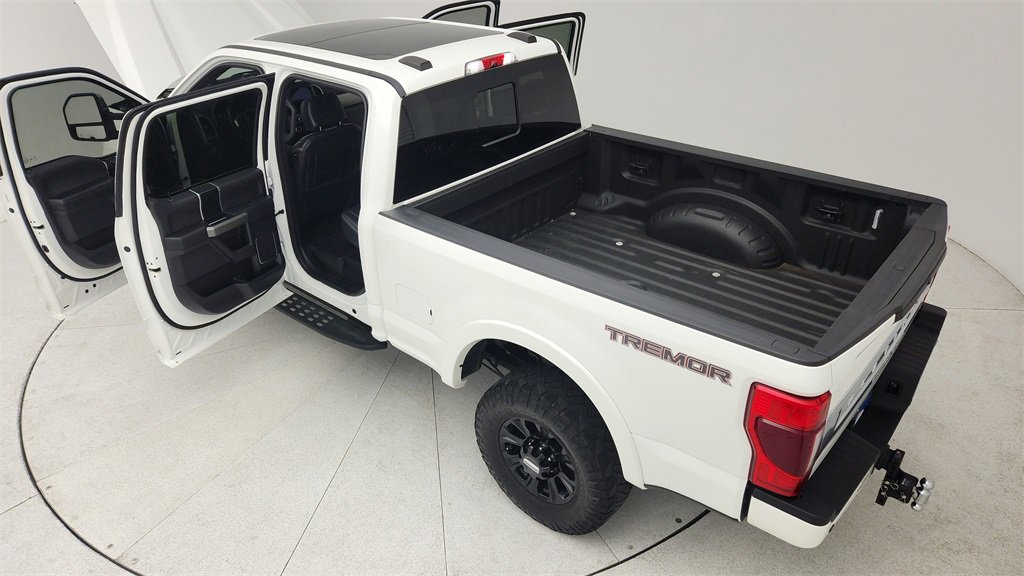 Used 2022 Ford F250 Platinum w/ Tremor Off-Road Package image 40