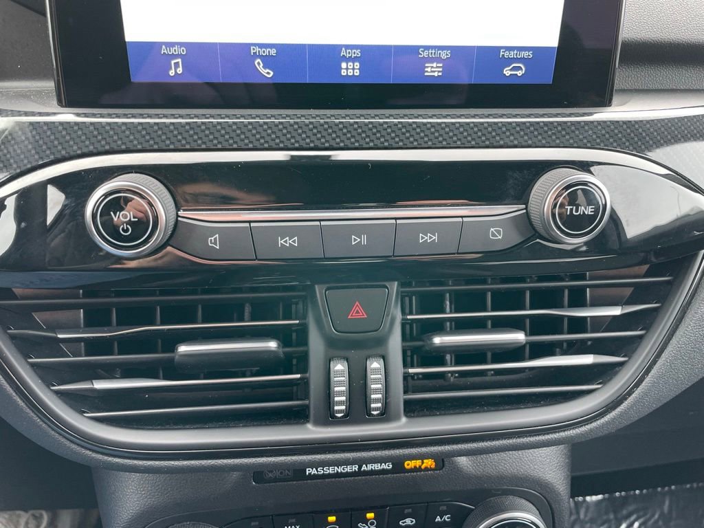 Used 2024 Ford Escape ST-Line image 12