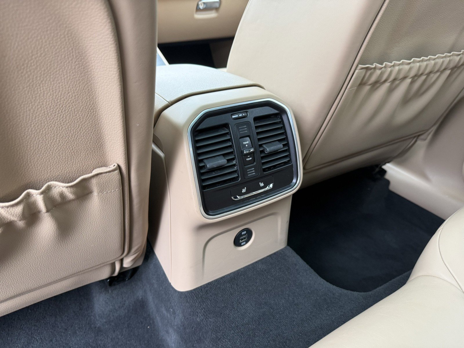 Used 2019 Porsche Macan S AWD/4WD image 25