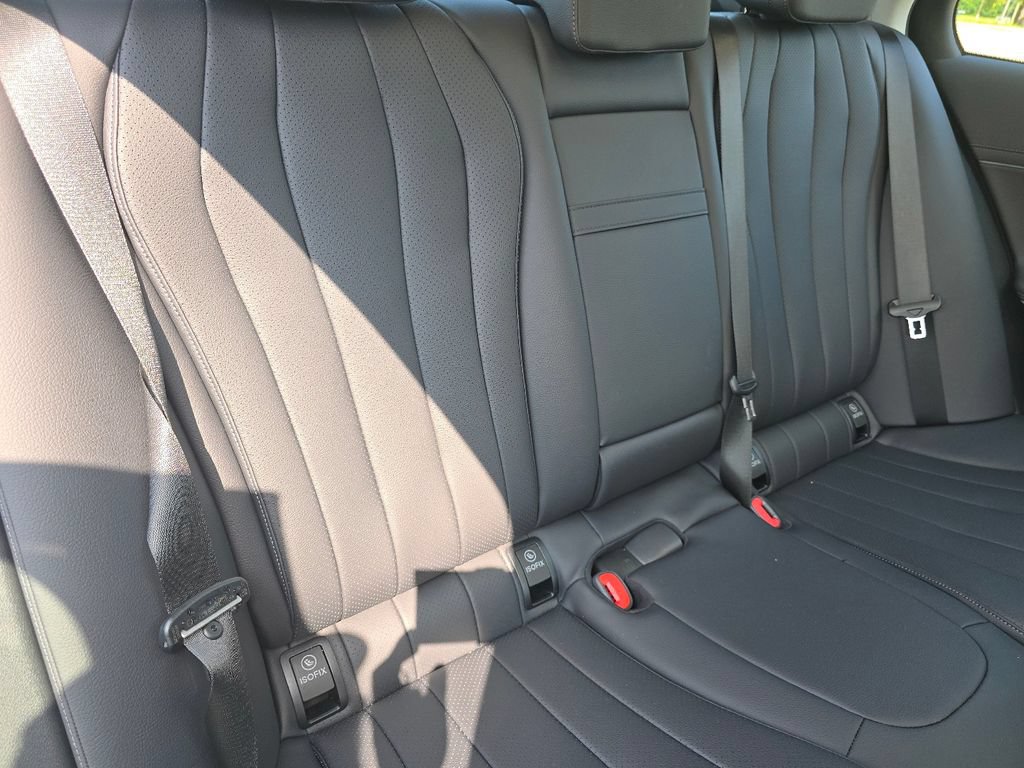 New 2026 Mercedes-Benz E 350 4MATIC Sedan image 22