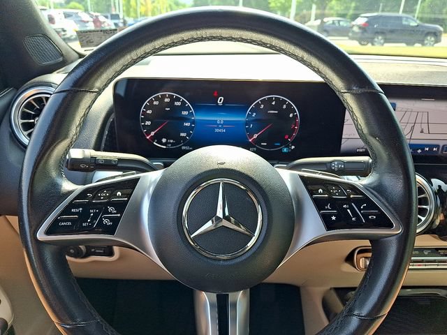 Used 2024 Mercedes-Benz GLB 250 4MATIC image 27