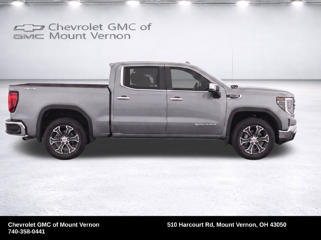 Used 2025 GMC Sierra 1500 SLT AWD/4WD image 9