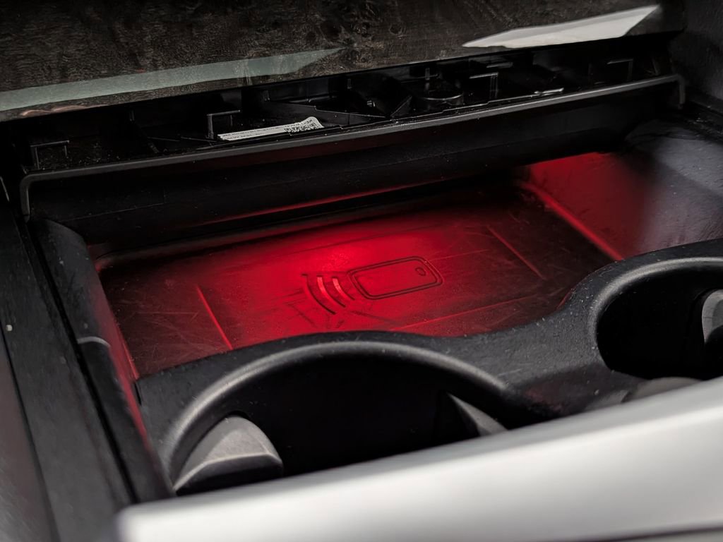 Used 2021 BMW 530i xDrive w/ Convenience Package image 34