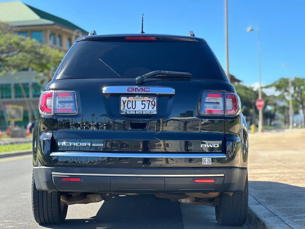 Used 2017 GMC Acadia Limited SLT image 4