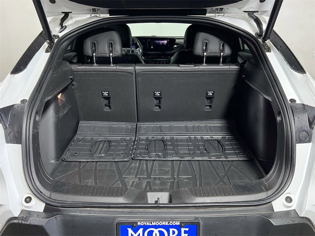 Used 2024 Buick Envista Preferred w/ Convenience II Package image 23