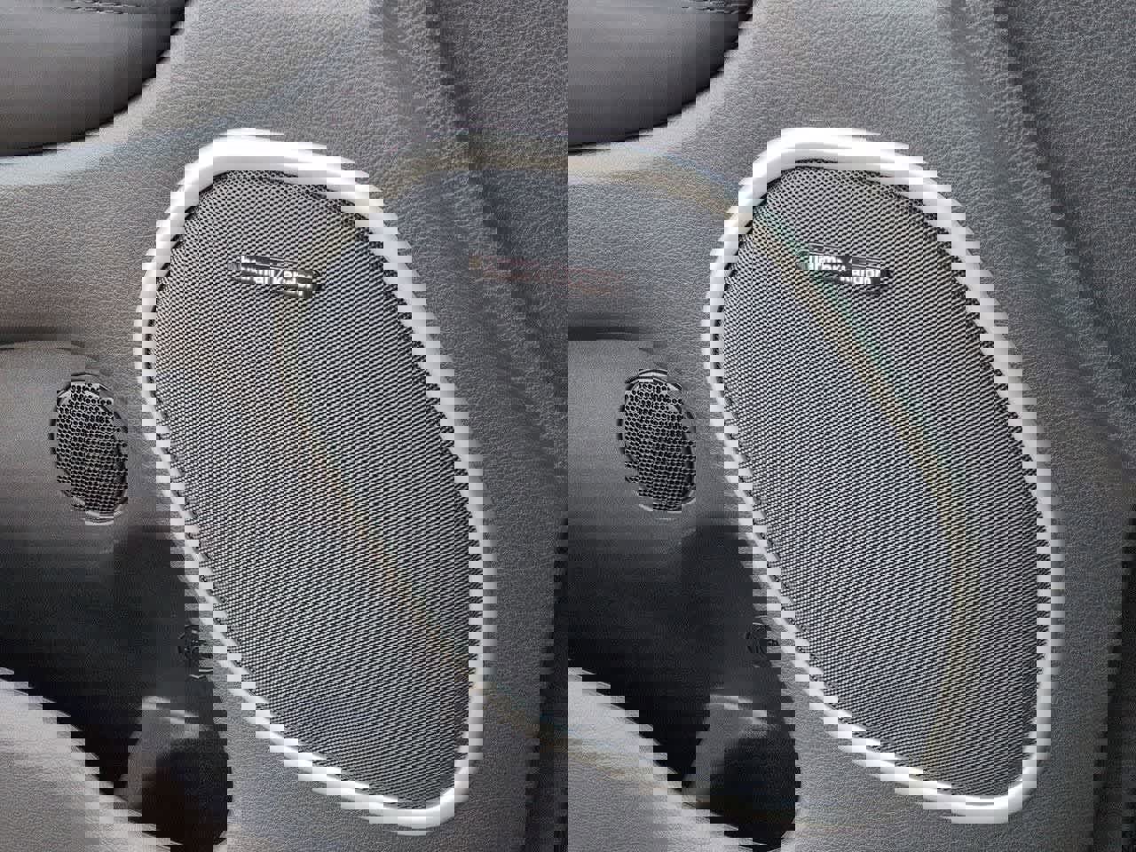 Used 2018 Jeep Grand Cherokee Summit image 32