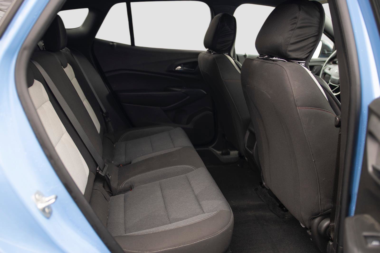 Used 2024 Chevrolet Trax RS w/ Driver Confidence Package image 14