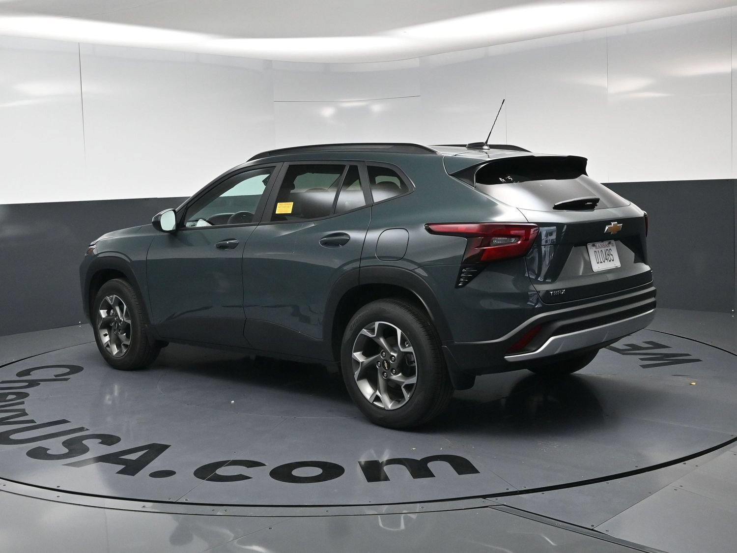 Used 2026 Chevrolet Trax LT w/ LT Convenience Package FWD image 7