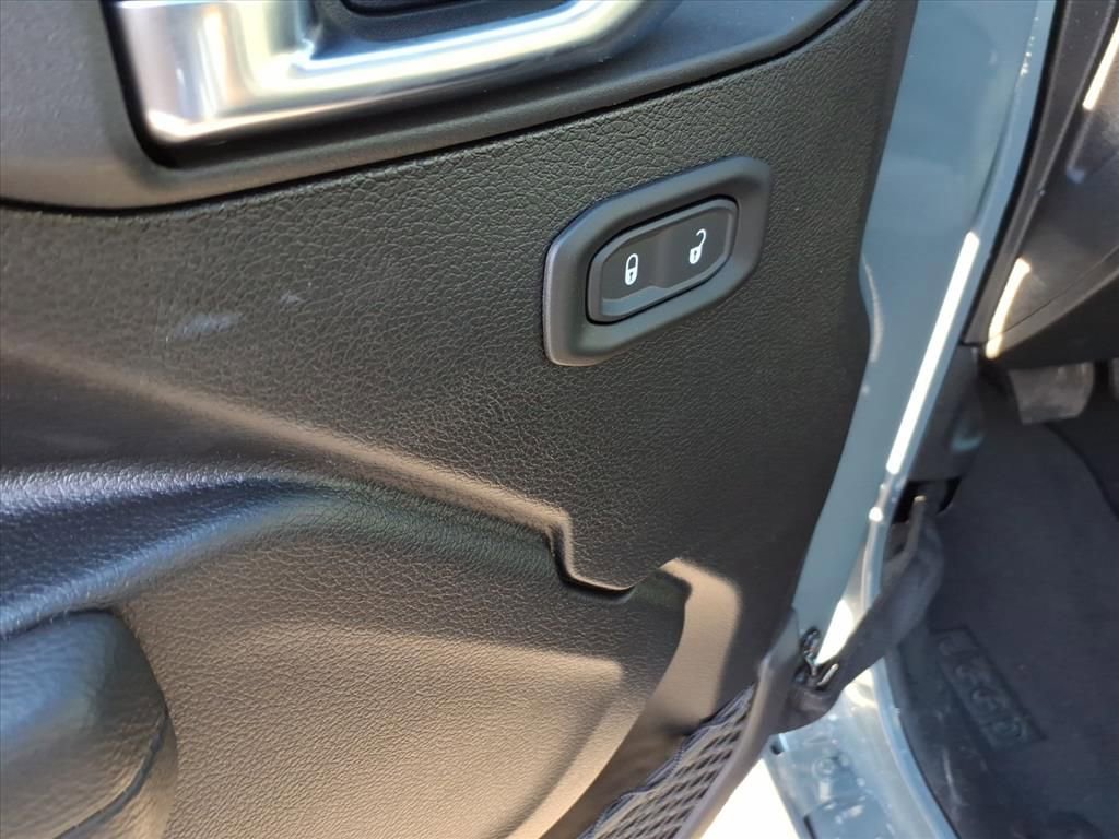 New 2026 Jeep Gladiator Sport image 11