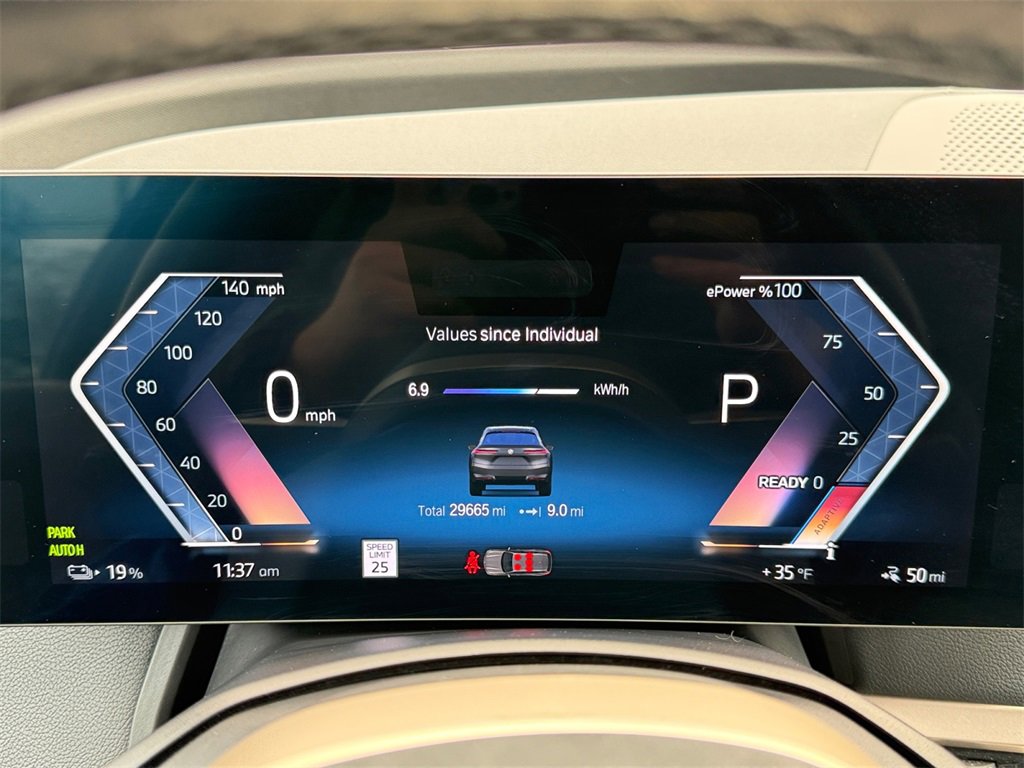 Used 2023 BMW iX xDrive50 w/ Ultimate Package 2 image 13