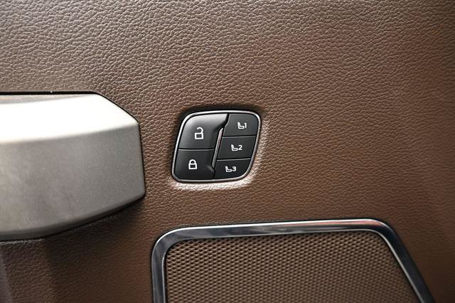 Used 2022 Ford F450 King Ranch AWD/4WD image 7