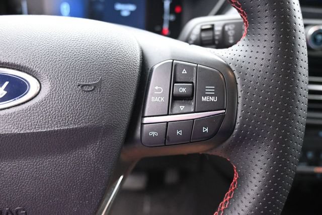 Used 2025 Ford Escape ST-Line Select AWD/4WD image 25