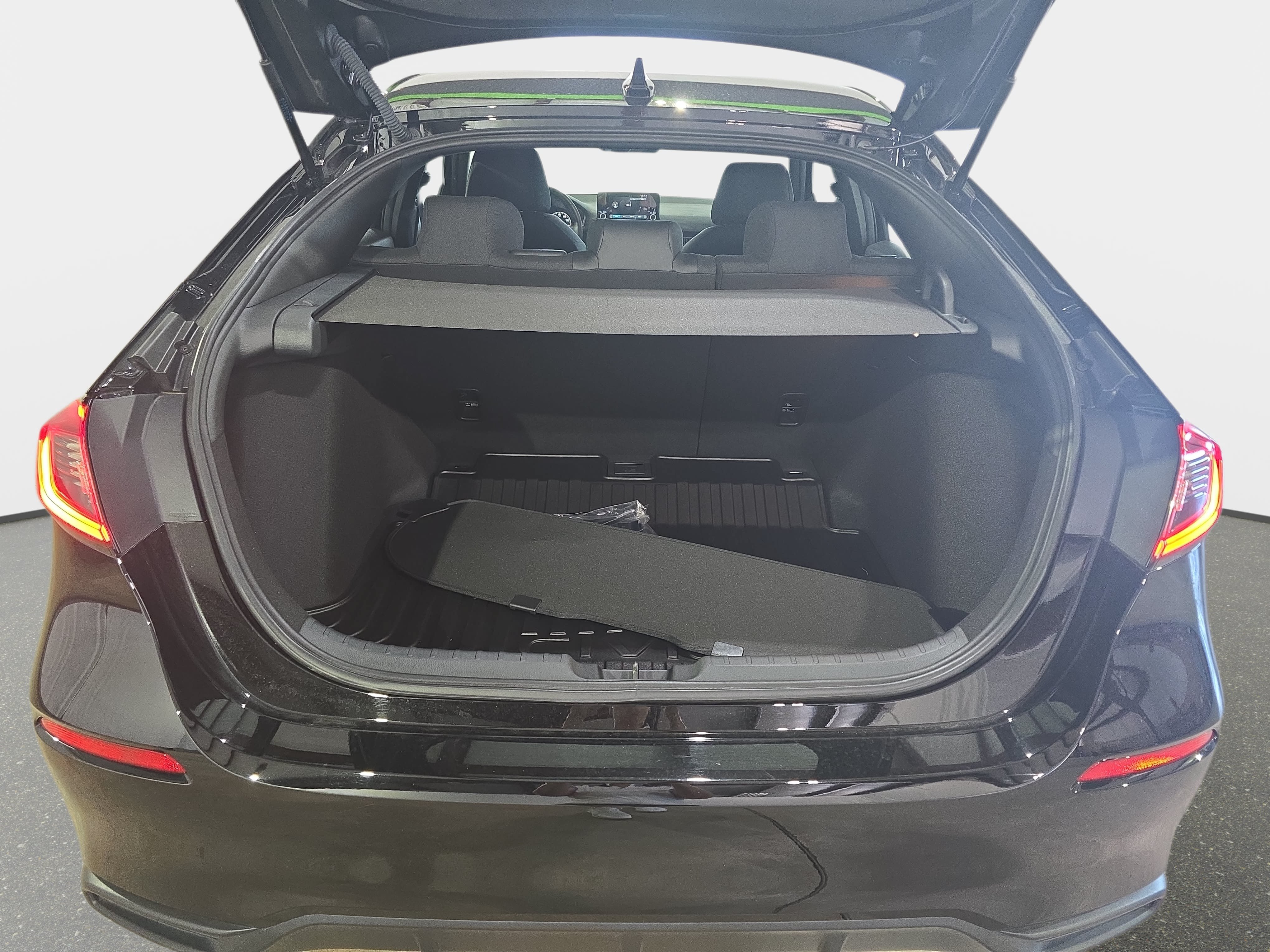 Used 2025 Honda Civic Sport image 27